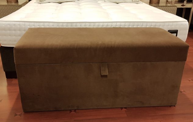 Mocca Beige Bruin verstelbaar bedkoffer voetenbank@ Meysen Slaapcomfort Bedtextiel Boxsprings Bedden Matrassen Dekbedden en Hoofdkussens
